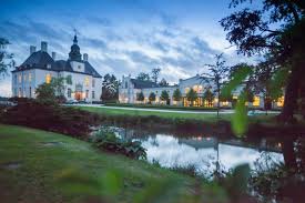 Vanessa Und Michael Hochzeit Auf Schloss Gartrop Mit Bildern Hochzeit Schloss Hochzeitslocation