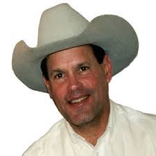 Annie Lowe's Instagram, Twitter & Facebook