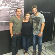 O ator e apresentador, foi entrevistado por cristina ferreira e, falou pela primeira vez da decisão mais difícil da sua vida. Ator Pedro Teixeira E O Modelo Francisco Picture Of Cervejaria Marisqueira De Vilamoura Tripadvisor