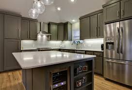 Crown molding for shaker style cabinets. 25 Minimalist Shaker Kitchen Cabinet Designs Home Design Lover