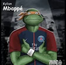 Dani alves joined in with the pair by motioning to pull a sword from his back, before kylian mbappe was hugged by one of the costumed intruders. Saint Etienne 0 1 Psg Mbappe Seals 4th Consecutive Win For Parisians All Football