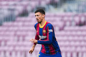 El barça está satisfecho con el rendimiento que ha dado en dos años, desde que hizo las maletas procedente de sevilla, el central de 24 así se entrena lenglet en casa durante el confinamiento. Everton Want Barcelona S Lenglet To Replace Yerry Mina Report Barca Blaugranes