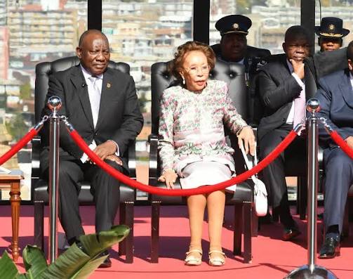President-Elect Cyril Ramaphosa arrives with spouse, Dr Tshepo Motsepe at the Union Buildings for his inauguration. #PresidentialInauguration🇿🇦