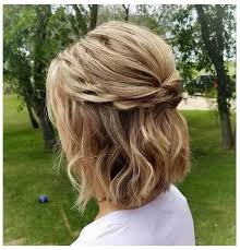 Halblanges haar frisuren lockiges haar mit pony. 15 Beste Suss Bob Frisuren 2020 Hochzeit Frisuren Kurze Haare Schulterlange Haare Frisur Hochzeit Frisur Hochgesteckt