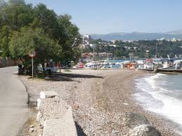 Θα συναντήσετε το ιερό προσκύνημα «ζωοδόχος πηγή» γνωστό. Agwnistikh Omada Alykhs Aigioy H Apofash Toy Limenikoy Tameioy Gia Thn Kataskeyh Rampas Sthn Paralia Aigialeia24