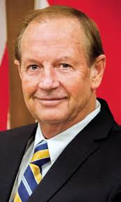 Billy Tart's Instagram, Twitter & Facebook