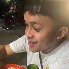 The cap and gown, was worth all the breakdown 🎓 𝐉𝐎𝐄𝐋 𝐀𝐍𝐆𝐄𝐋𝐎 𝐂.  𝐂𝐀𝐓𝐎𝐋𝐈𝐂𝐎 Bachelor of Science in Medical Laboratory Science San  Pedro College