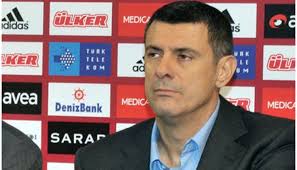 Galatasaray başkan adayı yiğit şardan, listesini divan kurulu başkanlığı'na teslim etti. Yigit Sardan Galatasaray Da Resmen Baskan Adayi