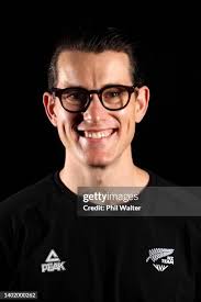 2,049 Sam Webster Photos & High Res Pictures