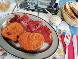 La Voile Bleue Can Olivier Canet En Roussillon Restaurant Avis Numero De Telephone Photos Tripadvisor