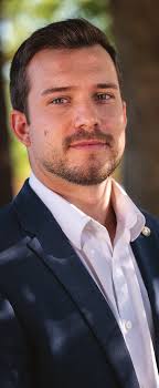 SPRING 2022: Barron Segar '84