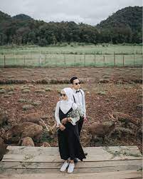 Newlife photography menyediakan berbagai jasa foto prewedding, foto pernikahan, foto studio, foto keluarga, foto ulang tahun, foto bayi dan foto wisuda untuk jakarta dan sekitarnya. 53 Prewed Ideas Prewedding Photography Pre Wedding Photoshoot Pre Wedding Poses
