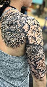 Awesome Mandalas C Tattoo Artist Chat Tattoo Tattoo Pins Mandala Tattoo Design Tattoo Armel Frauen Tattoo Designs