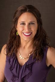 Lauren Topel's Instagram, Twitter & Facebook