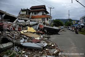 Gelombang tersebut disebut dengan gelombang seismik. Berita Terbaru Gempa Bumi Hari Ini
