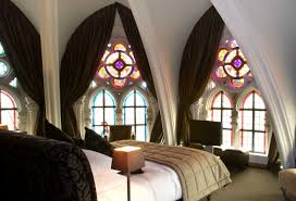 07:48 ♦click below for more information♦ hope you like this gothic inspired bedroom! Gothic Style Interior Design Ideas