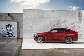 Video 2020 Mercedes Benz Glc Coupe Vs 2019 Bmw X4 Top Speed Mercedes Benz Glc Coupe Mercedes Benz Glc Bmw X4