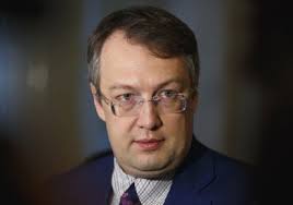За його словами, п&#39;ятому президенту україни багато людей радили віддати. Kabmin Uvolil Gerashenko Iz Mvd I Naznachil Emu Preemnika Dsnews Ua
