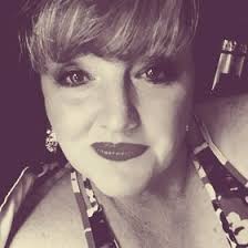 Lori Owenby's Instagram, Twitter & Facebook