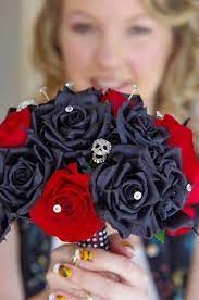 Maybe you would like to learn more about one of these? 30 Skulls Halloween Wedding Ideas Skull Wedding Halloween Wedding Biker Wedding