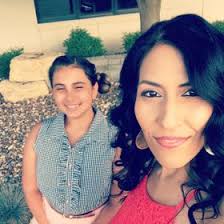 Lily Gomez (lilygomez)