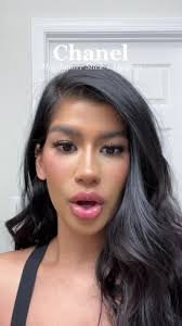 Sophia Richie Chanel Highlighter