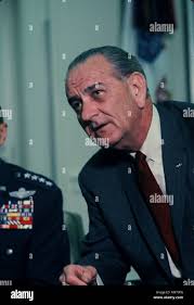 Lyndon johnson 1968 hi-res stock photography and images