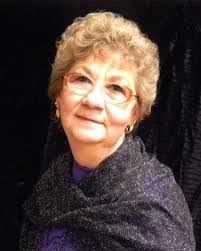 Betty Coomer's Instagram, Twitter & Facebook