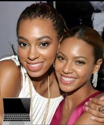 Beyonce and her lil sister solange 🥰🖤