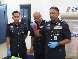 Lawatan kerja ydh cp dato' sahabudin bin abd manan ke ipd seberang perai selatan. Penangkini Polis Pulau Pinang Tumpas Sindiket Bungkus Dadah Dalam Paket Minuman