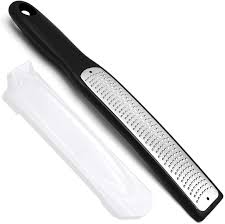 Los utensilios y ralladores de cocina microplane se caracterizon por lo siguiente: Snowpea Rallador Cocina Rallador De Limon Queso Fino Zester Manual Con Cuchilla De Acero Inoxidable Y Mango De Silicona Funda Protectora Para Naranja Chocolate Citricos Hortalizas Ajo Peladores Y Cortadores Para La