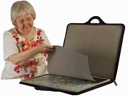The boxes keep all your puzzle pieces the right way up and within easy reach whilst you are making the puzzle. C A R D B O A R D J I G S A W P U Z Z L E C A D D Y Zonealarm Results