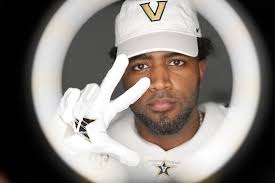 Junior Gafa (@JLGafa)