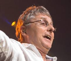 Flere tusen møtte opp for å hylle Stavanger-legendene i Vågen