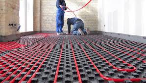 как сделать теплый пол от отопления в частном доме Ustrojstvo Tyoplogo Pola Samo Po Sebe Schitaetsya Slozhnoj Inzhenernoj Zadachej Esli Zhe Pol Napryamuyu Kontaktiruet S Gruntom I Sluzhit Cha Tyoplyj Pol Dom Karkasnyj Dom