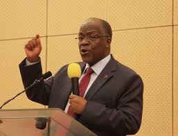 Jpm Amgeuzia Kibao Makonda Na Makontena Yake John Magufuli Sakata John