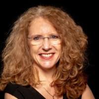 50+ perfiles de «Jacqueline Visser»