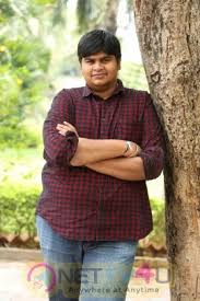 Here is the first single #rakitarakitarakita from #jagamethandhiram. Director Karthik Subbaraj Handsome Images Karthik Subbaraj Galleries Hd Images