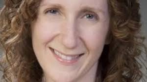 Jennifer Rodis's Instagram, Twitter & Facebook