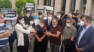 Berkin elvan, gezi olayları sırasında, evinin bulunduğu okmeydanı'nda polisin gaz fişeği ile başından vurularak yaralanmış ve 269 günlük yaşam mücadelesinden sonra ölmüştü. Ablasi Dogum Gununde Berkin Elvan Icin Soyledi Nenni