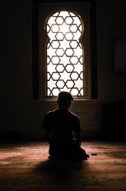 Kedua, jika waktu solat masih luas maka sunat mendahulukan qada solat, kemudian melakukan solat untuk hari tersebut. Niat Cara Qada Solat Ganti Solat Fardu Aku Islam