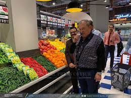 Sultan of johor sultan ibrahim sultan iskandar plans to form a strategic cooperation with a major supermarket in johor to sell goods that are cheaper than those in other supermarkets. Johor Sultan In Talks To Open Supermarket With Guaranteed Cheaper Rates