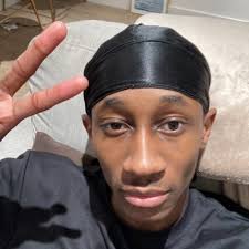 Layton na platformě X: „I'm looking for first-time buyers to give a  reaction to the Bank of England interest rate hikes, please send me a DM or  email Layton.Ryan-Parson@inews.co.uk for an article! #