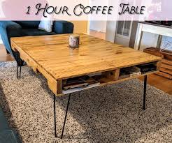 It completes an entire modern/rustic décor look without the expense of sophistication. 1 Hour Pallet Coffee Table Pallet Coffee Table Pallet Coffee Table Diy Coffee Table Inspiration