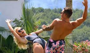 Love Island Australia Season 3 Release Date Cast New Season Cancelled Hulu