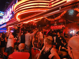 Anda pencinta clubbing dan dunia malam? Breaking Hot News Dunia Malam Bangkok Kota Bangkok Negeri Gajah Putih Yang Penuh Pesona Airpaz Blog Dunia Malam Bangkok Sadess Views