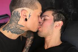 Latin Leche Numero 155 | GayMobile.fr