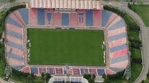 Printre specificațiile tehnice se remarcă următoarele. Csa Steaua AnunÅ£Äƒ Construirea Unui Stadion De Atletism Si A Unei SÄƒli Polivalente In Complexul Din