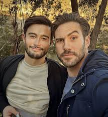 Neighbours Mike and Jane Marriage Discussion