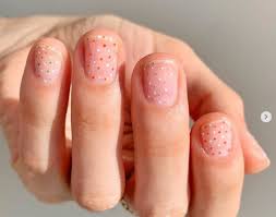Unzué recibió el apoyo de sus ex compañeros en el sevilla. Unas Cortas Y Decoracion Minimalista La Nueva Tendencia En Nail Art